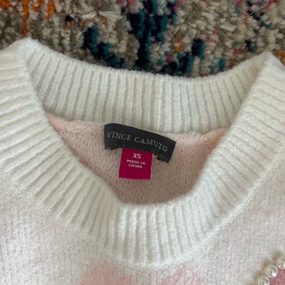 Women's Vince Camuto Pink Heart Sweater - Picture 3 of 5
